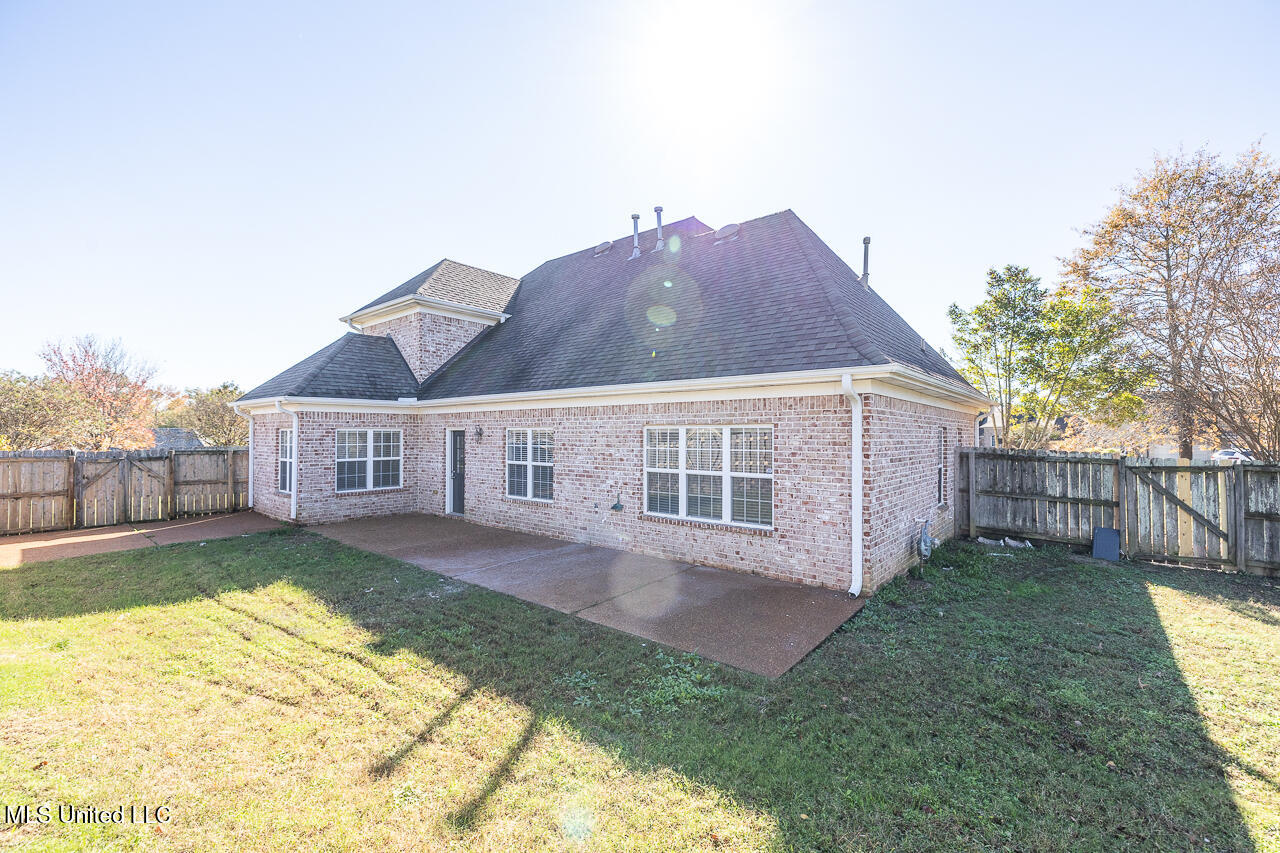 1472 E Notting Hill Cove, Hernando, Mississippi image 30