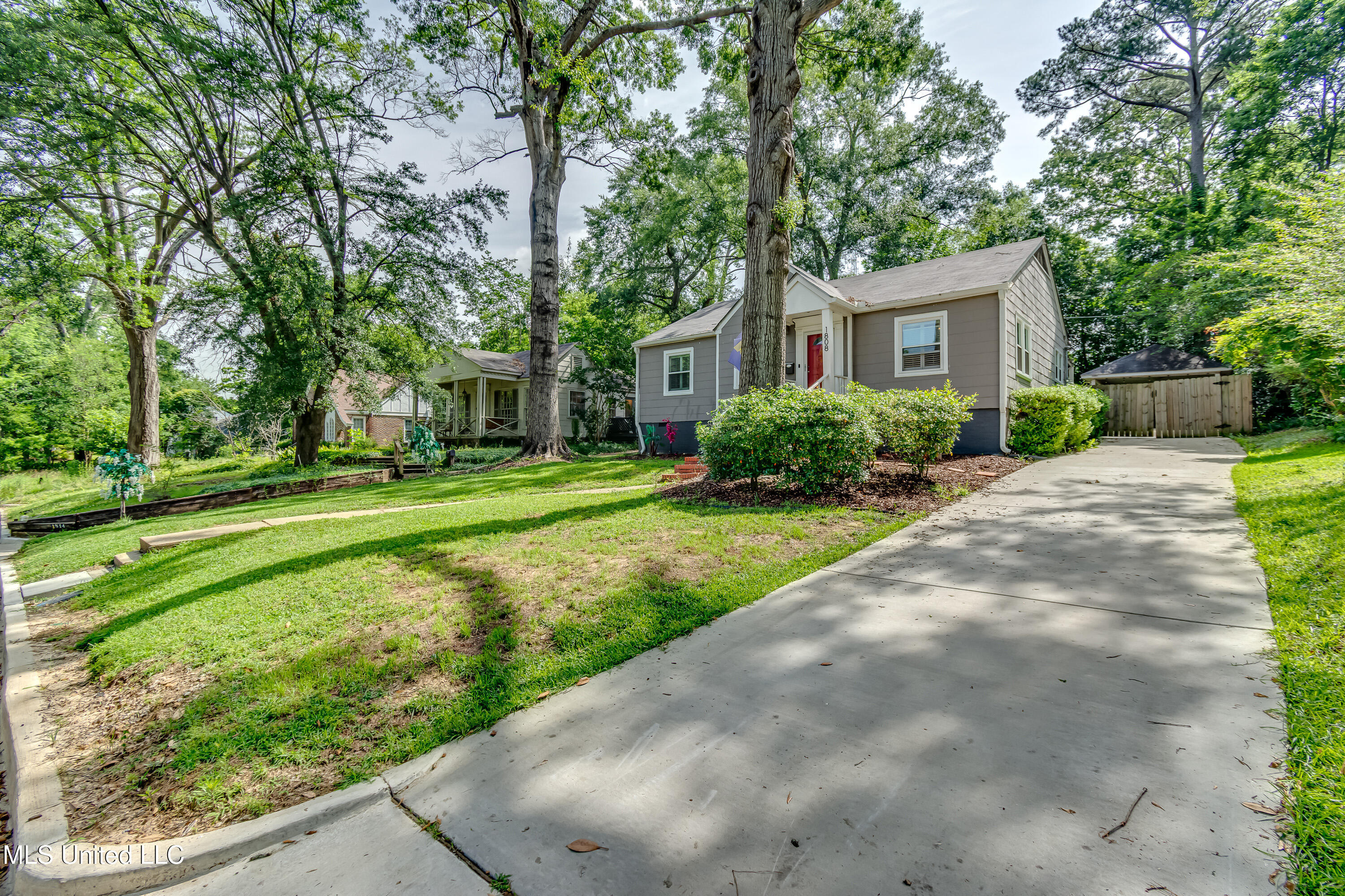 1808 Myrtle Street, Jackson, Mississippi image 4