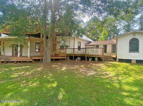 Apartment For Sale - 1626 Pleasant Ridge Road<br/> Forest, MS 39074