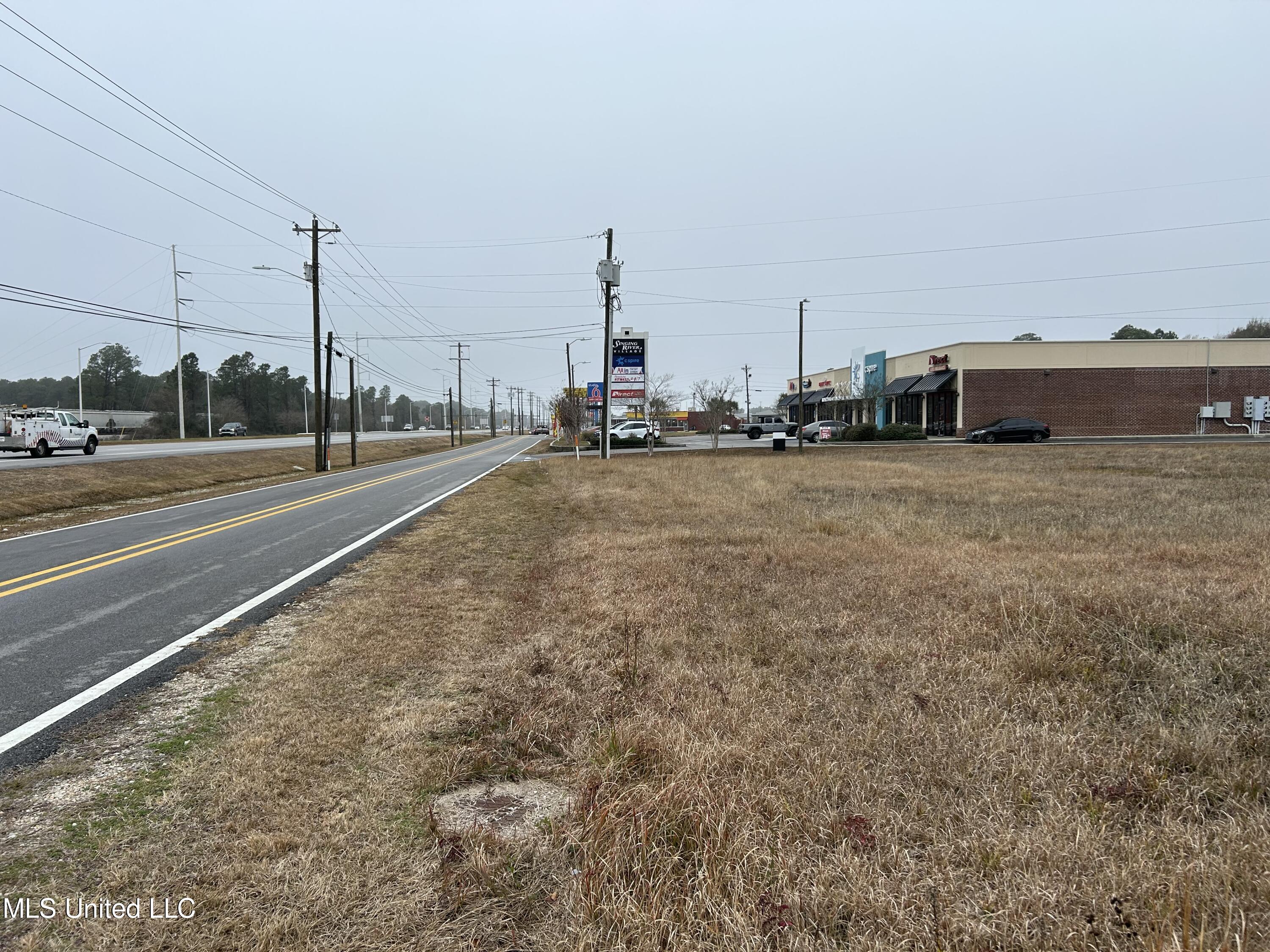 Denny Avenue, Pascagoula, Mississippi image 4