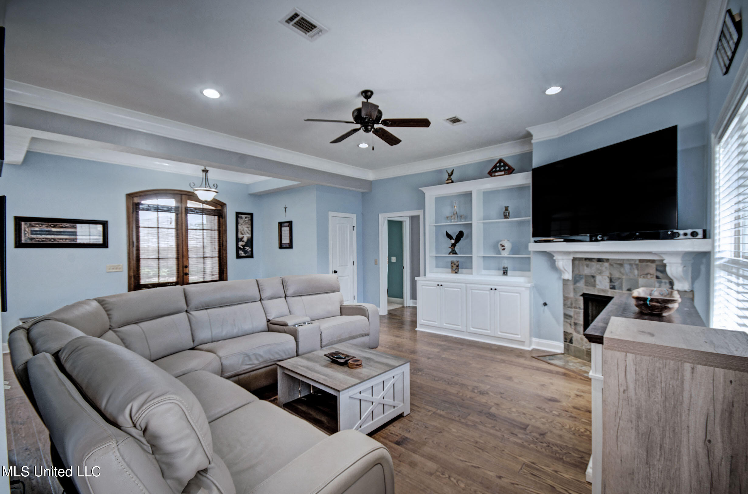 207 Provonce Park, Brandon, Mississippi image 2