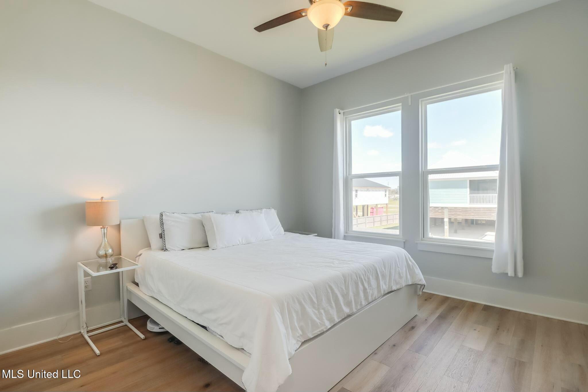 502 Woodward Avenue, Gulfport, Mississippi image 19
