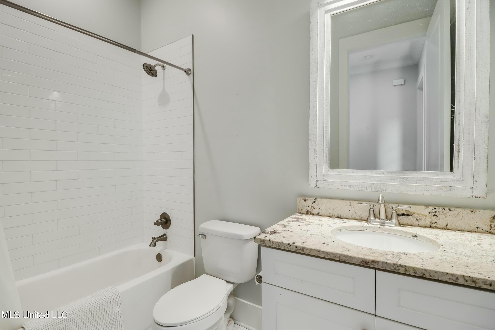 502 Woodward Avenue, Gulfport, Mississippi image 23