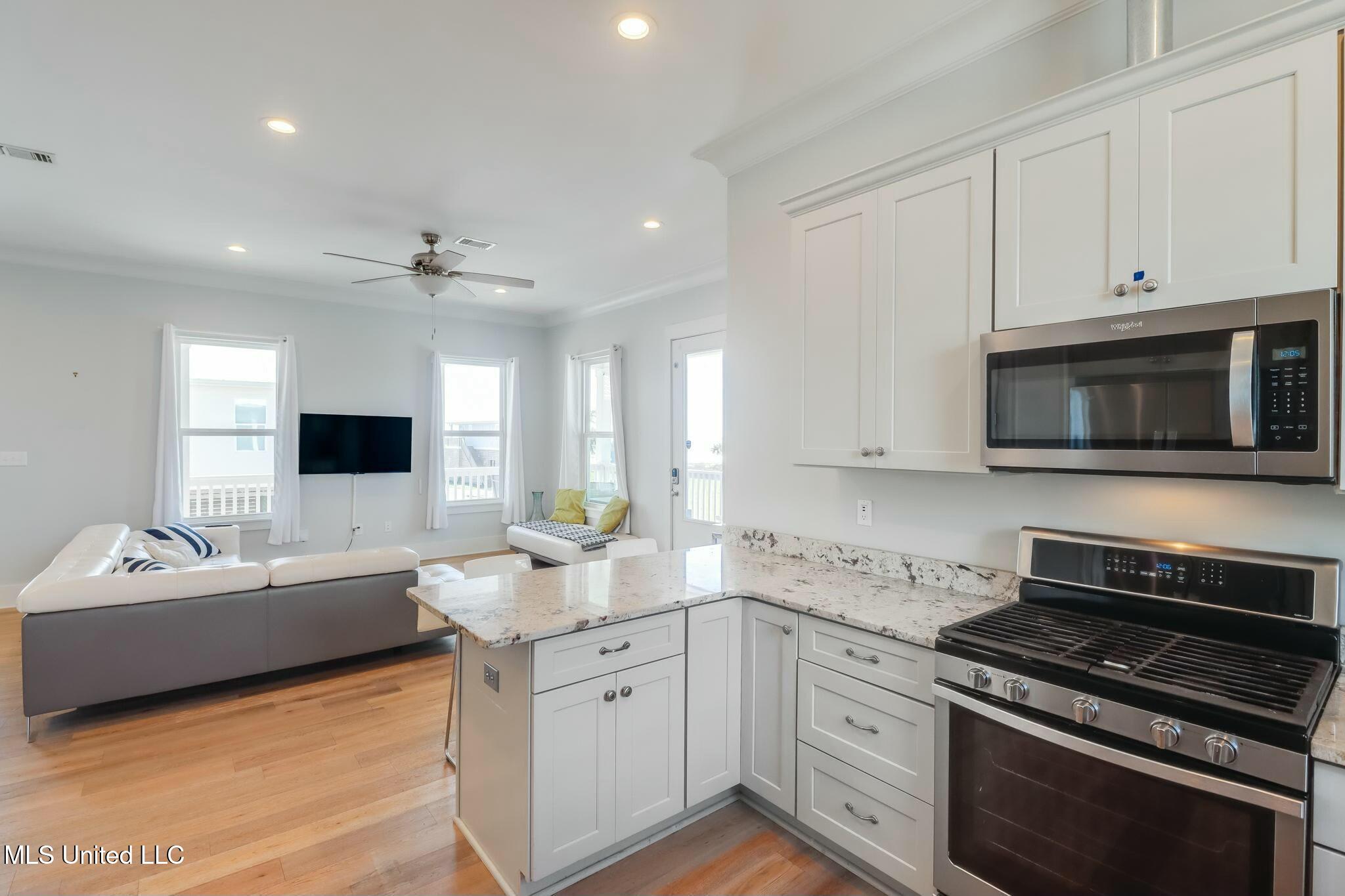 502 Woodward Avenue, Gulfport, Mississippi image 10