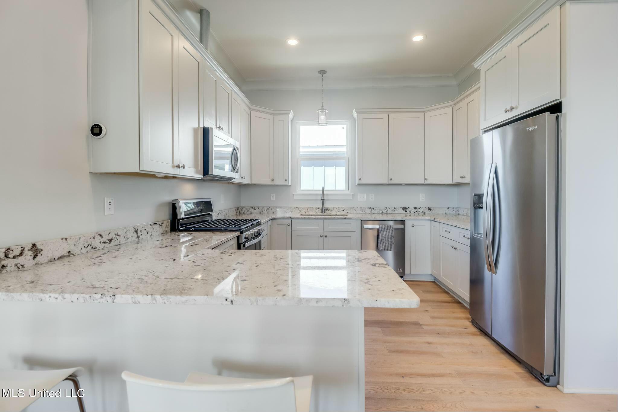 502 Woodward Avenue, Gulfport, Mississippi image 8