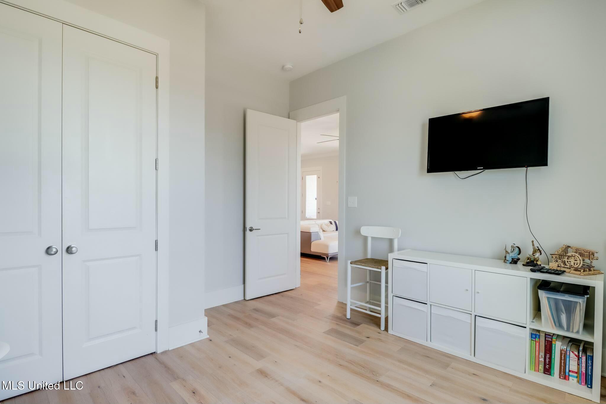 502 Woodward Avenue, Gulfport, Mississippi image 21