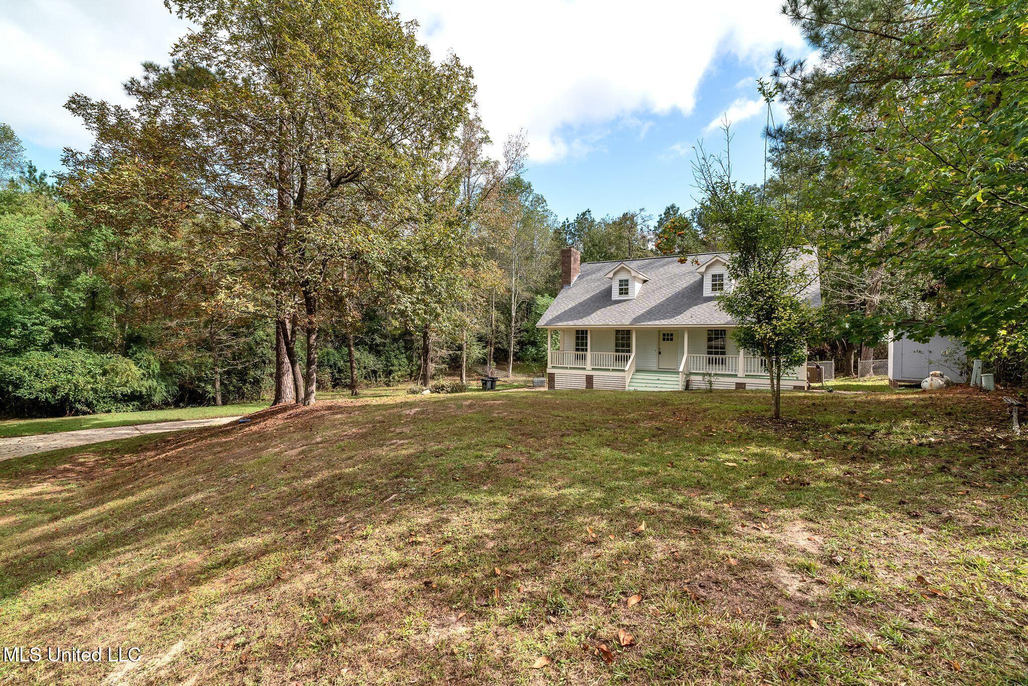 10 Poplar Drive, Hattiesburg, Mississippi image 4