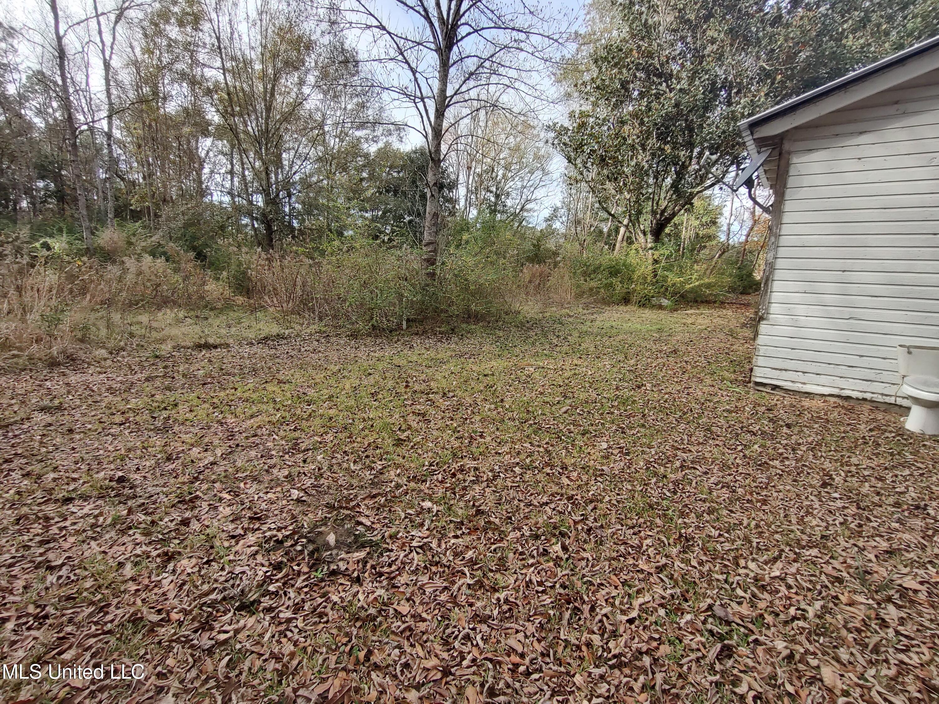 8104 Coda Road, Moss Point, Mississippi image 5