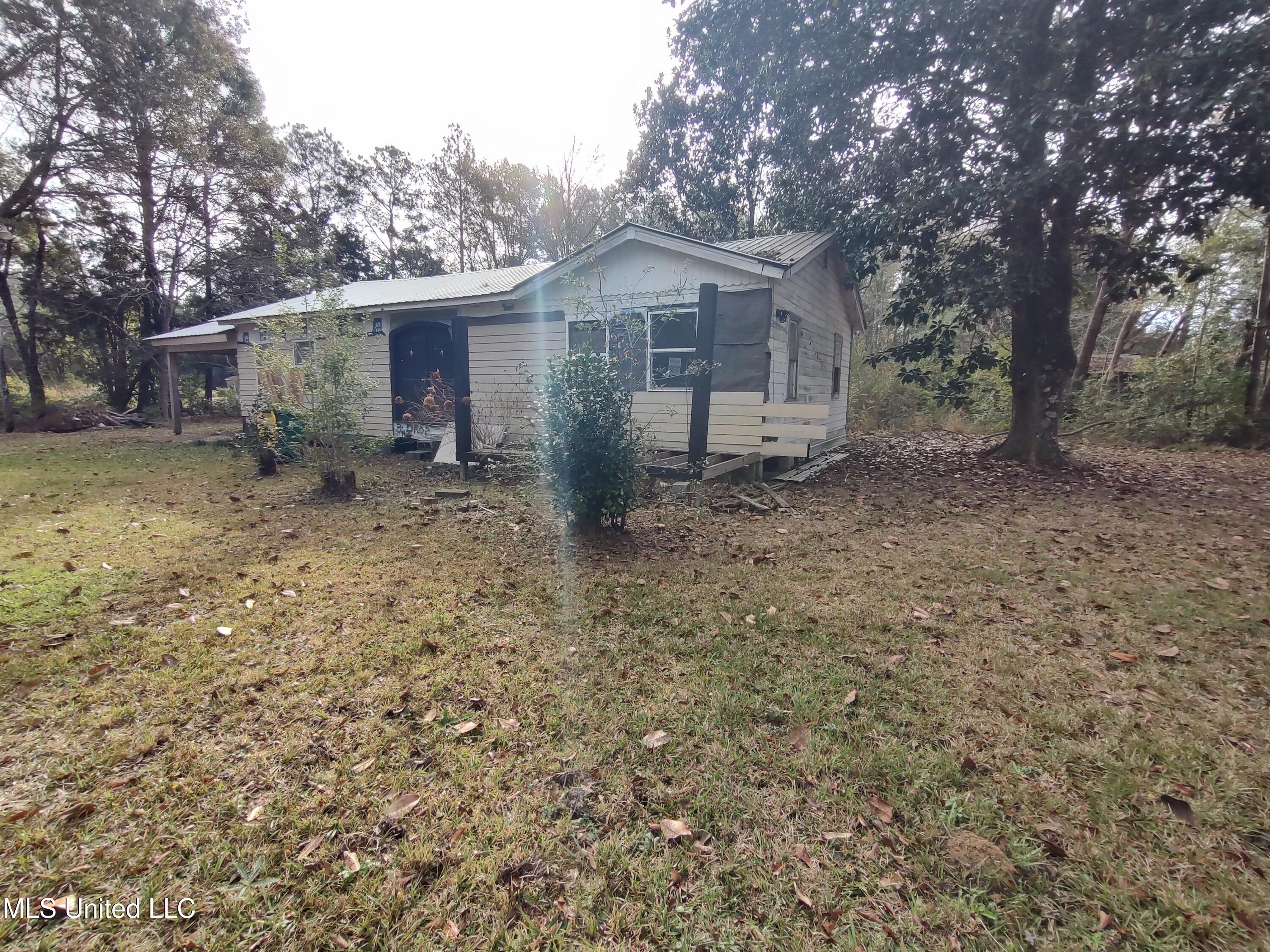 8104 Coda Road, Moss Point, Mississippi image 2