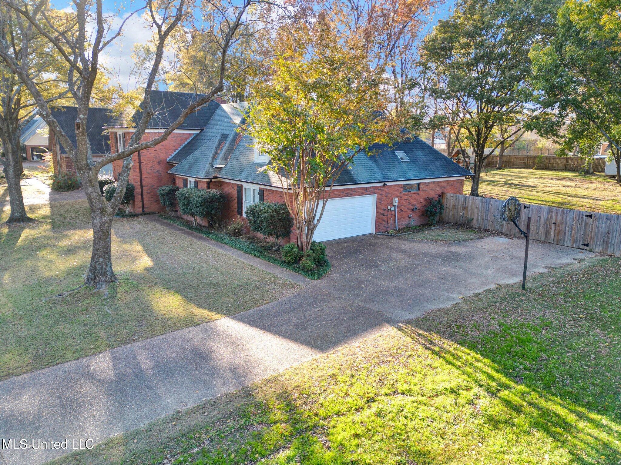 7245 Sunflower Cove, Southaven, Mississippi image 4