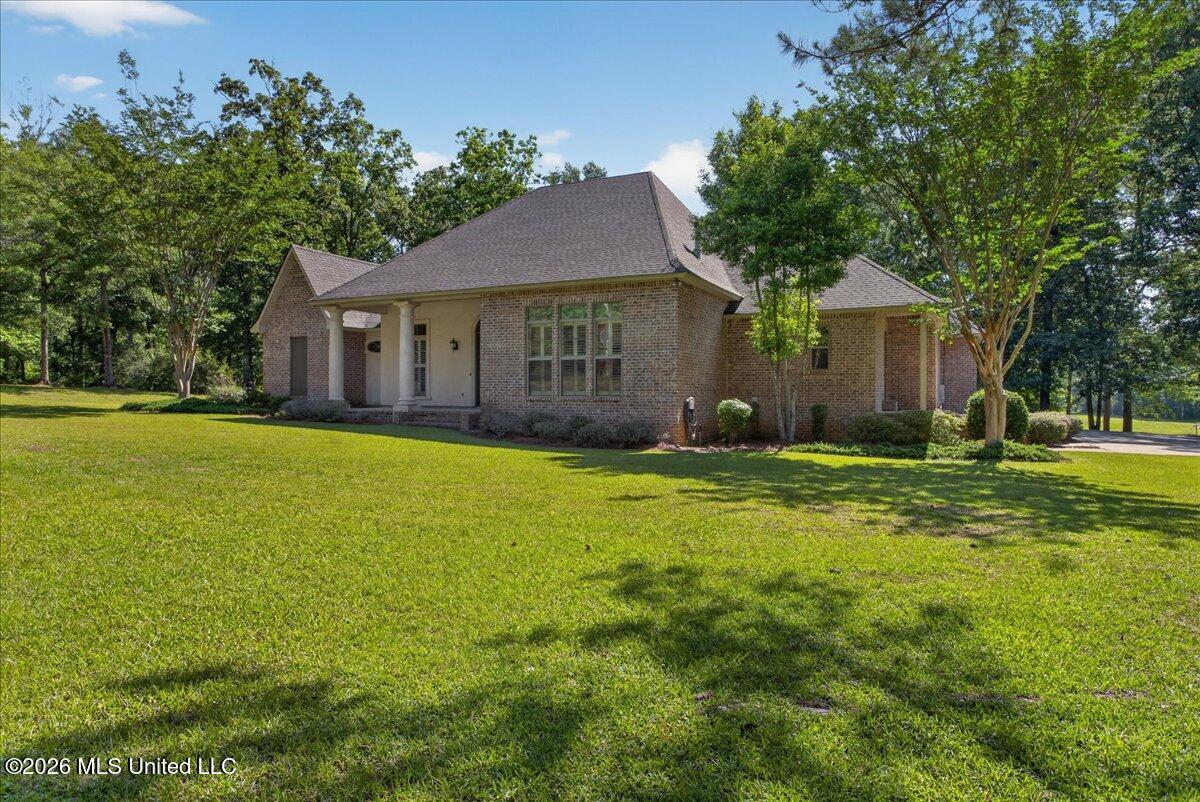1043 Stonegate Drive