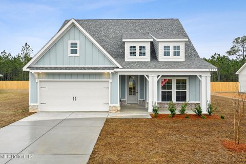 Single Family Residence in Ocean Springs MS 6729 Maurepas Circle.jpg