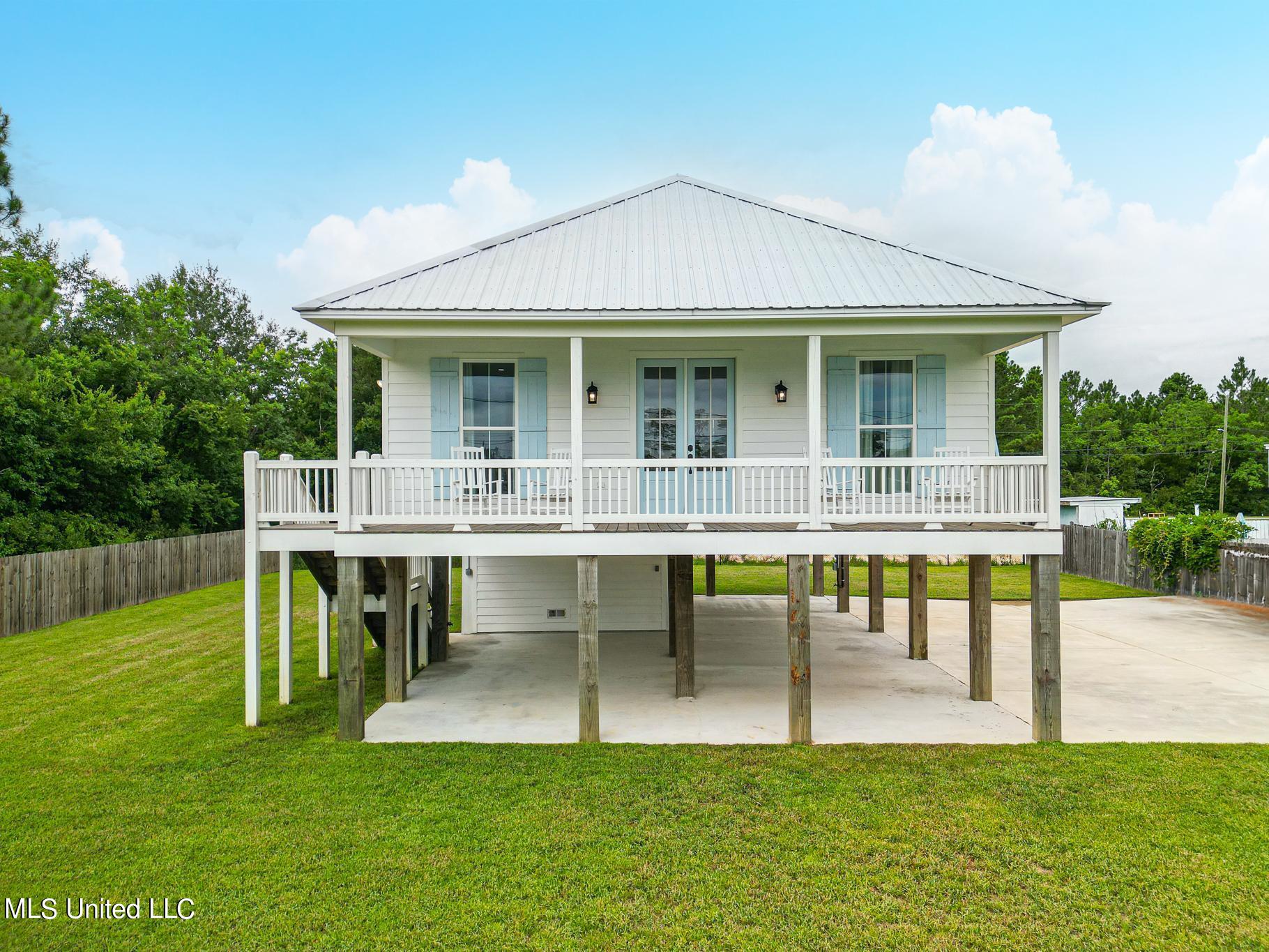 219 Tide Street, Waveland, Mississippi image 1