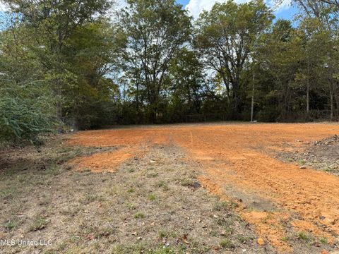 Vacant Land For Sale - 405 S Foster Drive<br/> Lee County, Tupelo, MS 38801