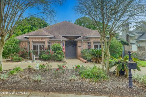 Homes For Sale - 2575 Rue Palafox<br/> Harrison County, Biloxi, MS 39531