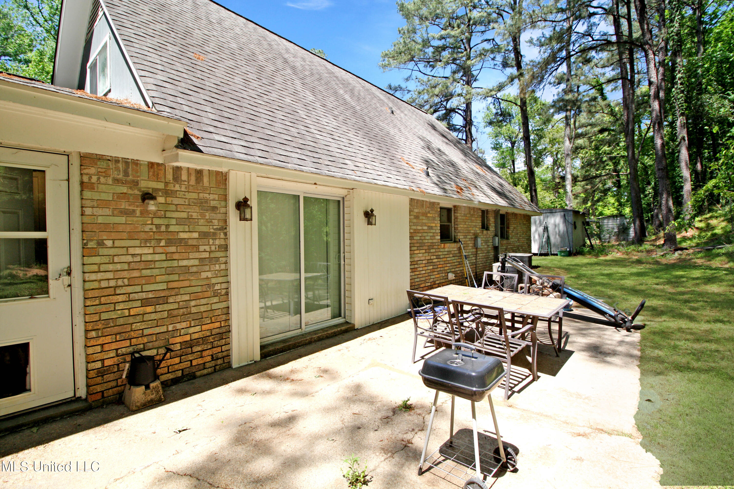 105 Oklahoma Drive, Clinton, Mississippi image 28