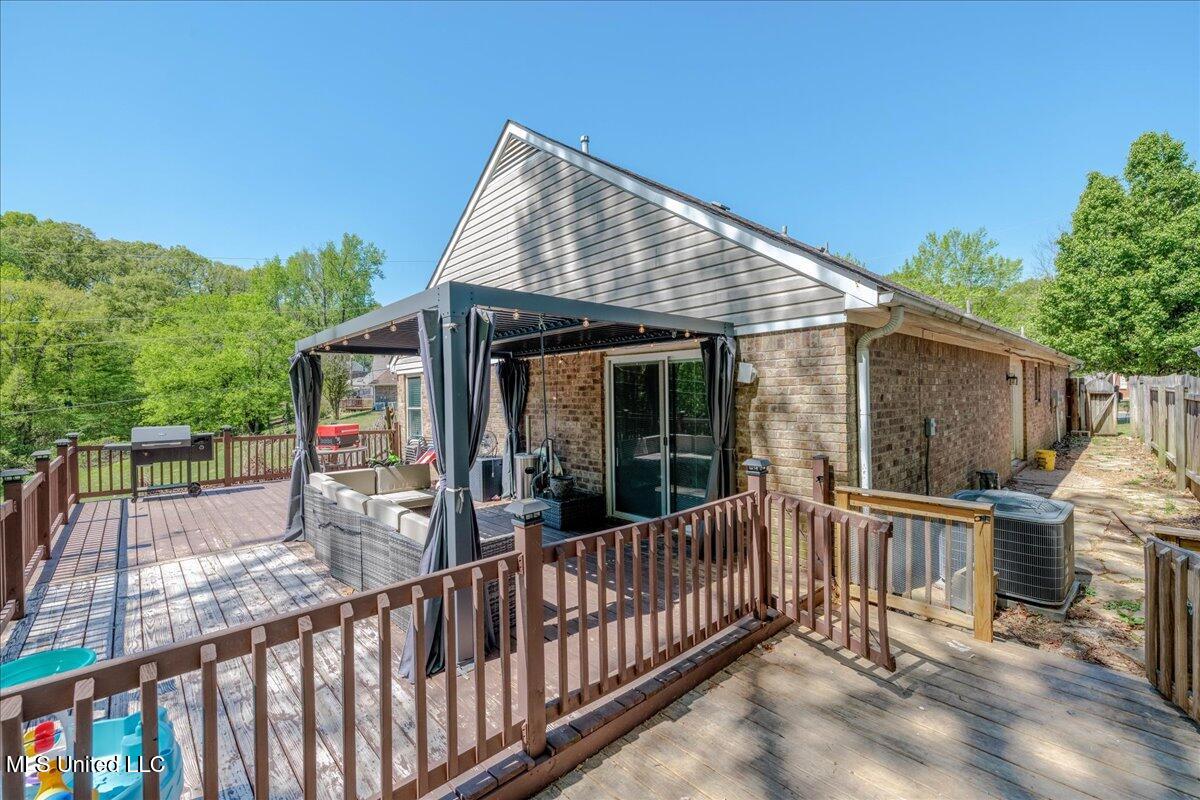 1120 Wilson Ridge, Lake Cormorant, Mississippi image 19