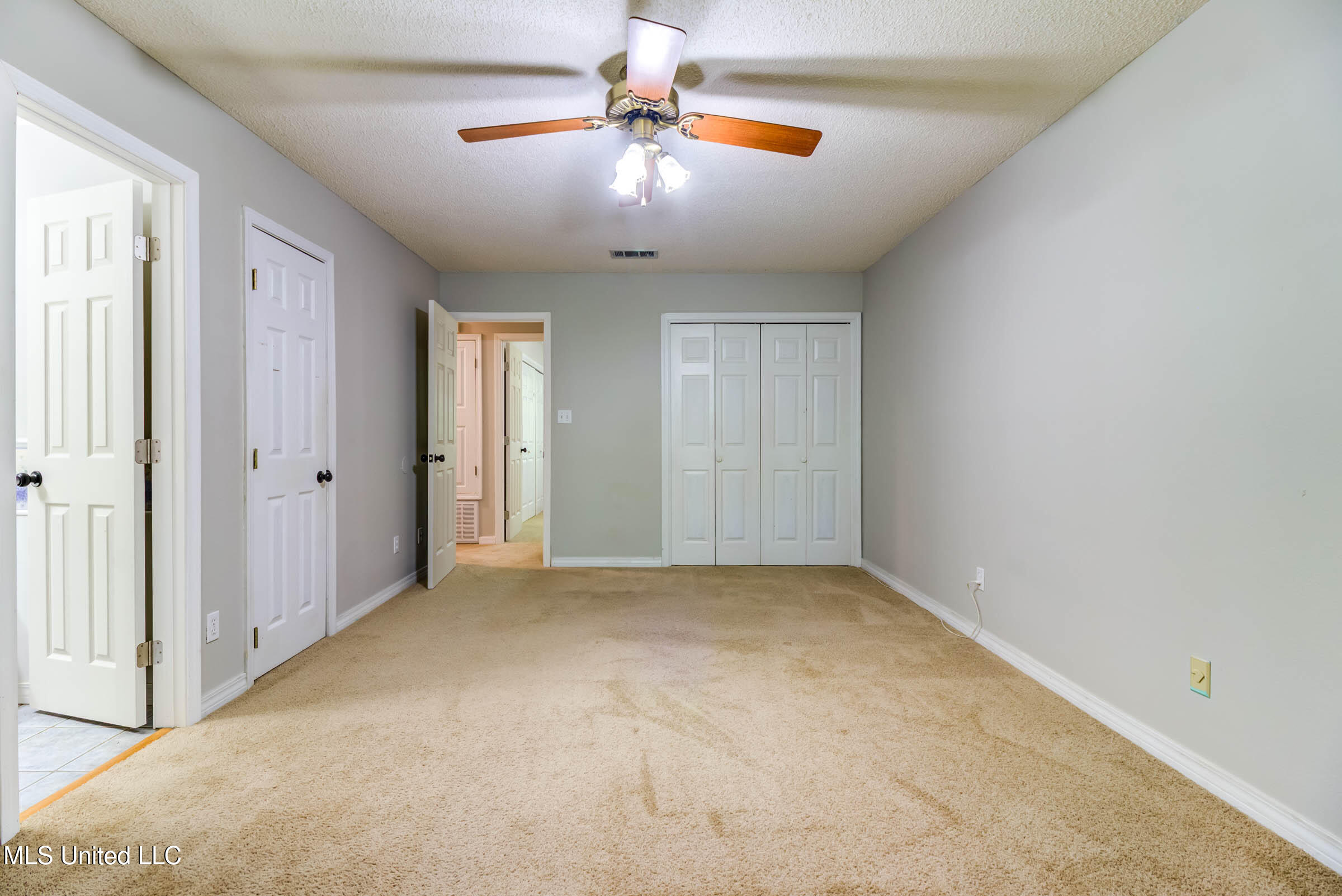 3217 N 2nd Street, Ocean Springs, Mississippi image 21