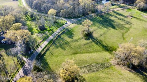 Vacant Land For Sale - 4820 Clinton-tinnin Road<br/> Hinds County, Clinton, MS 39056