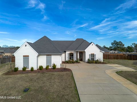 Apartment For Sale - 705 Queens Court<br/> Flowood, MS 39232