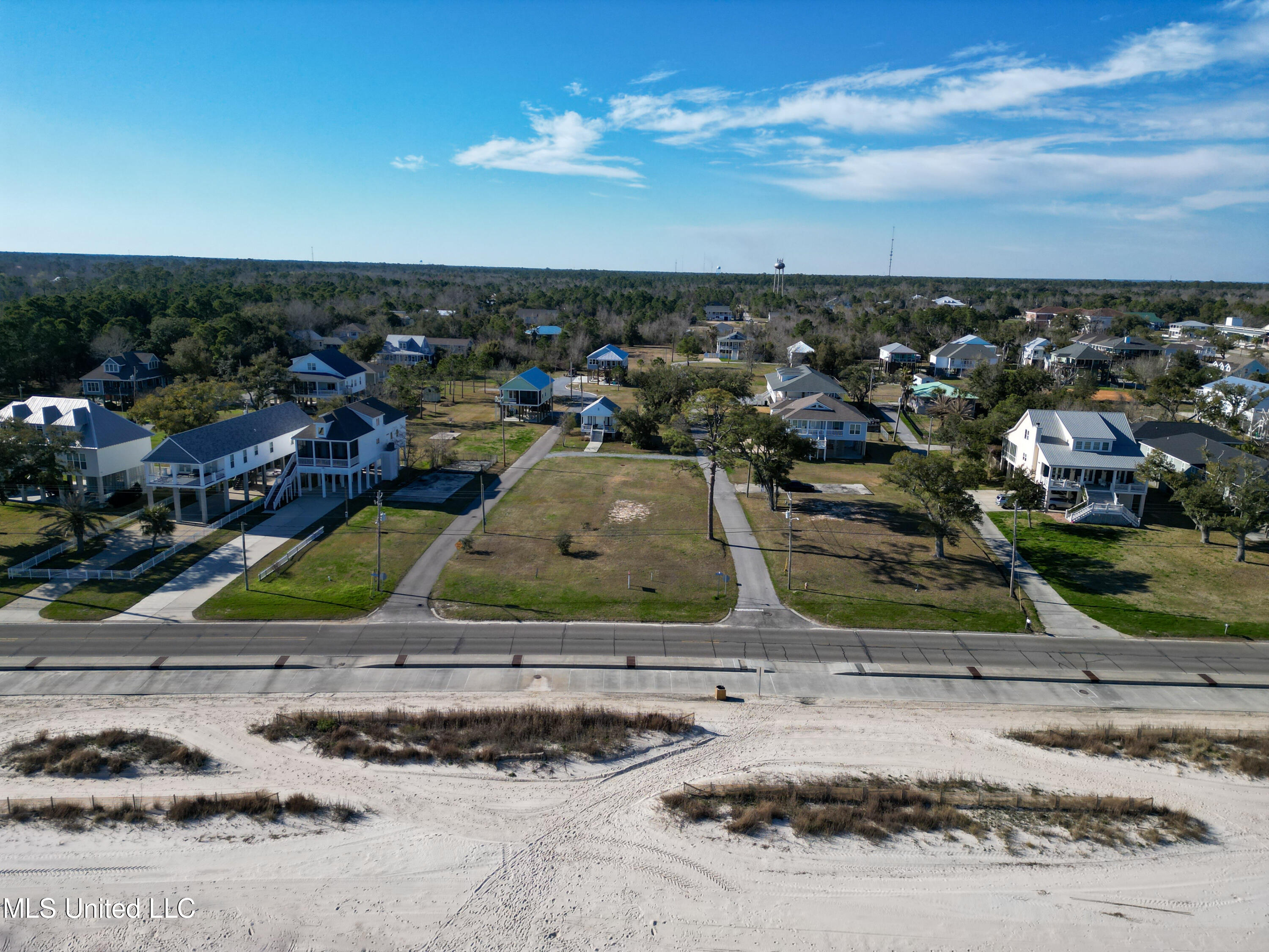 130 N Beach Boulevard, Waveland, Mississippi image 6