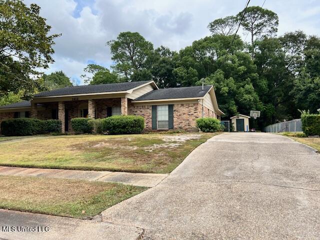 1412 Woodhaven Street, Pascagoula, Mississippi image 2