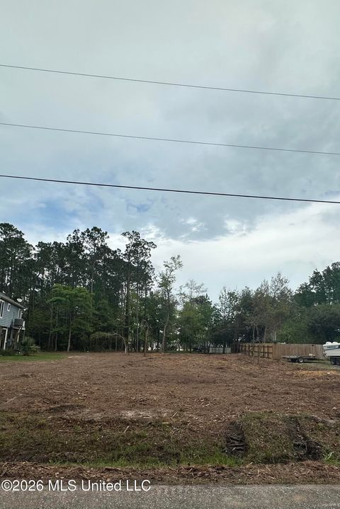 Vacant Land For Sale - Birch Drive<br/> Harrison County, Pass Christian, MS 39571