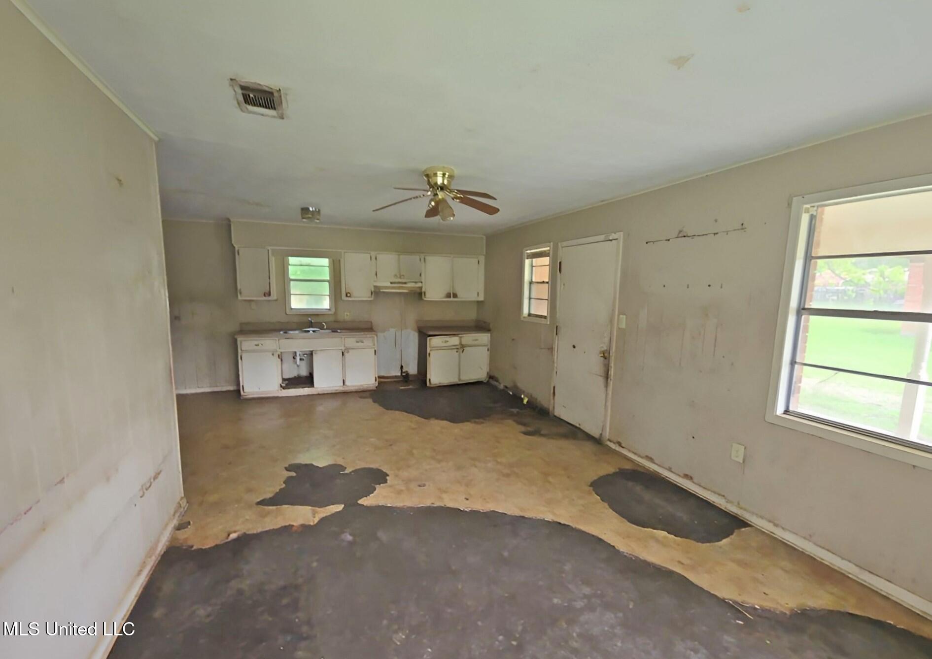 103 Pacific Circle, Crystal Springs, Mississippi image 4