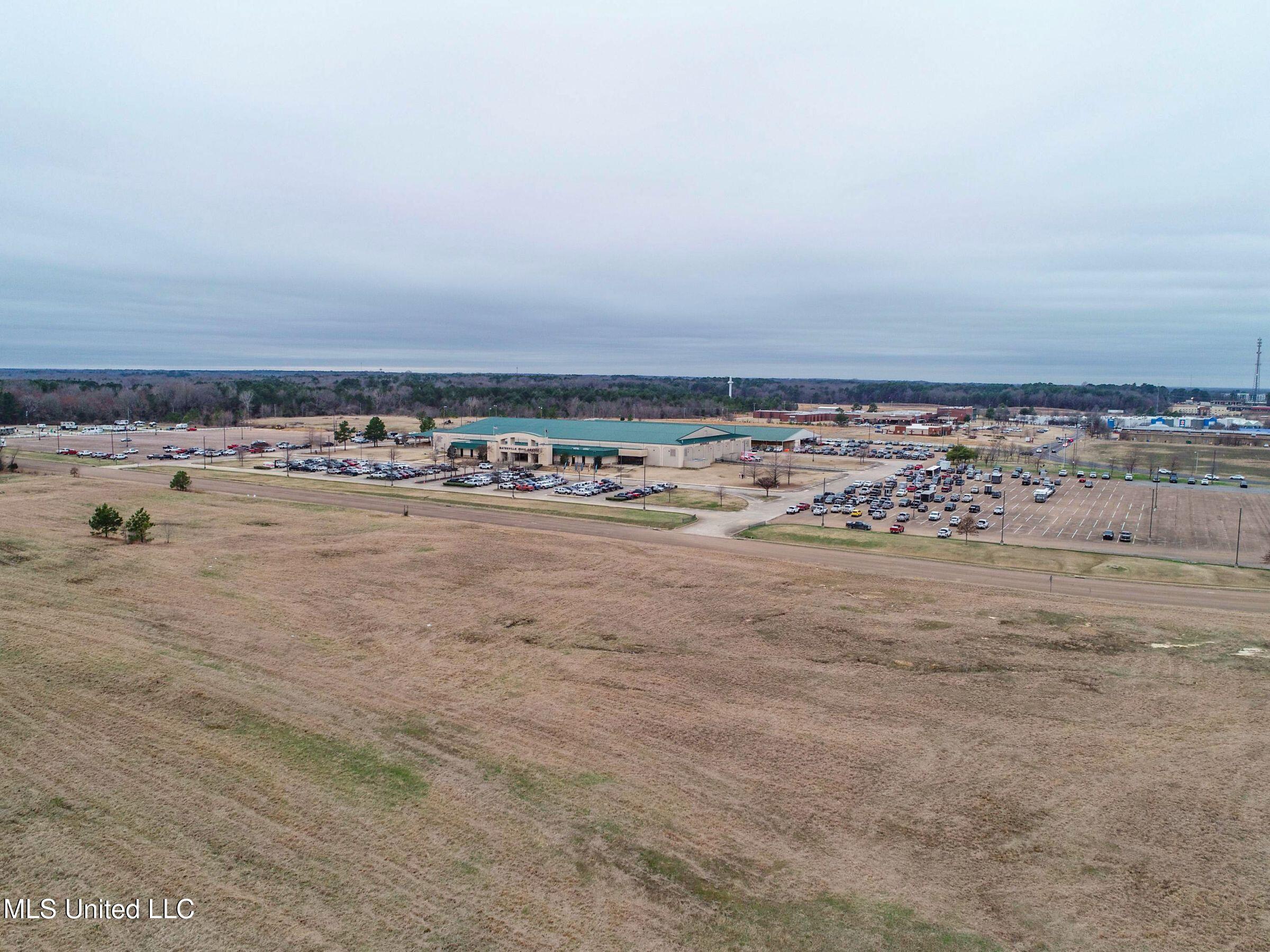 00 Civic Center Drive, Batesville, Mississippi image 26
