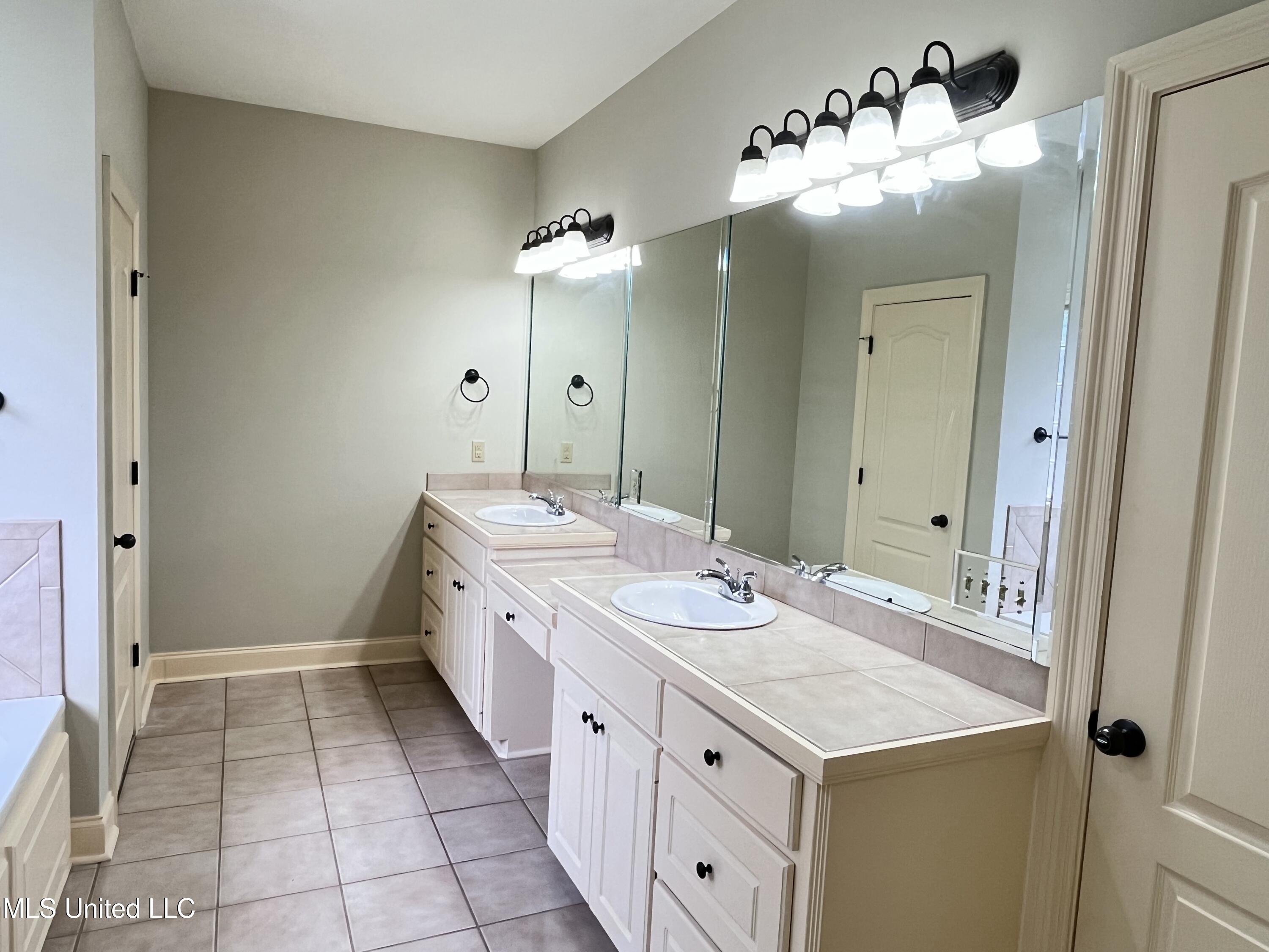 105 Copper Lane, Richland, Mississippi image 24