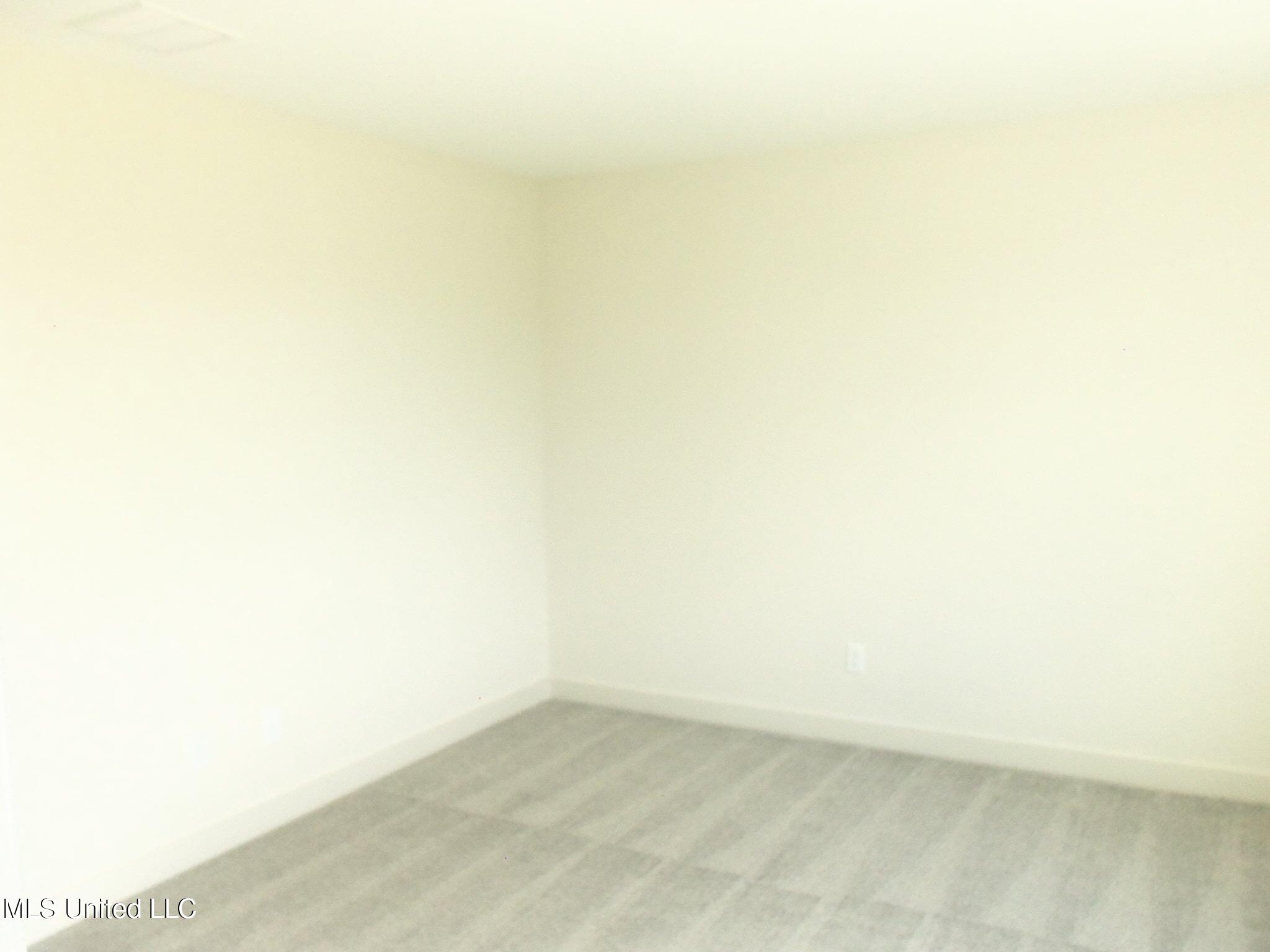 3368 Blooming Grove Road, Olive Branch, Mississippi image 35