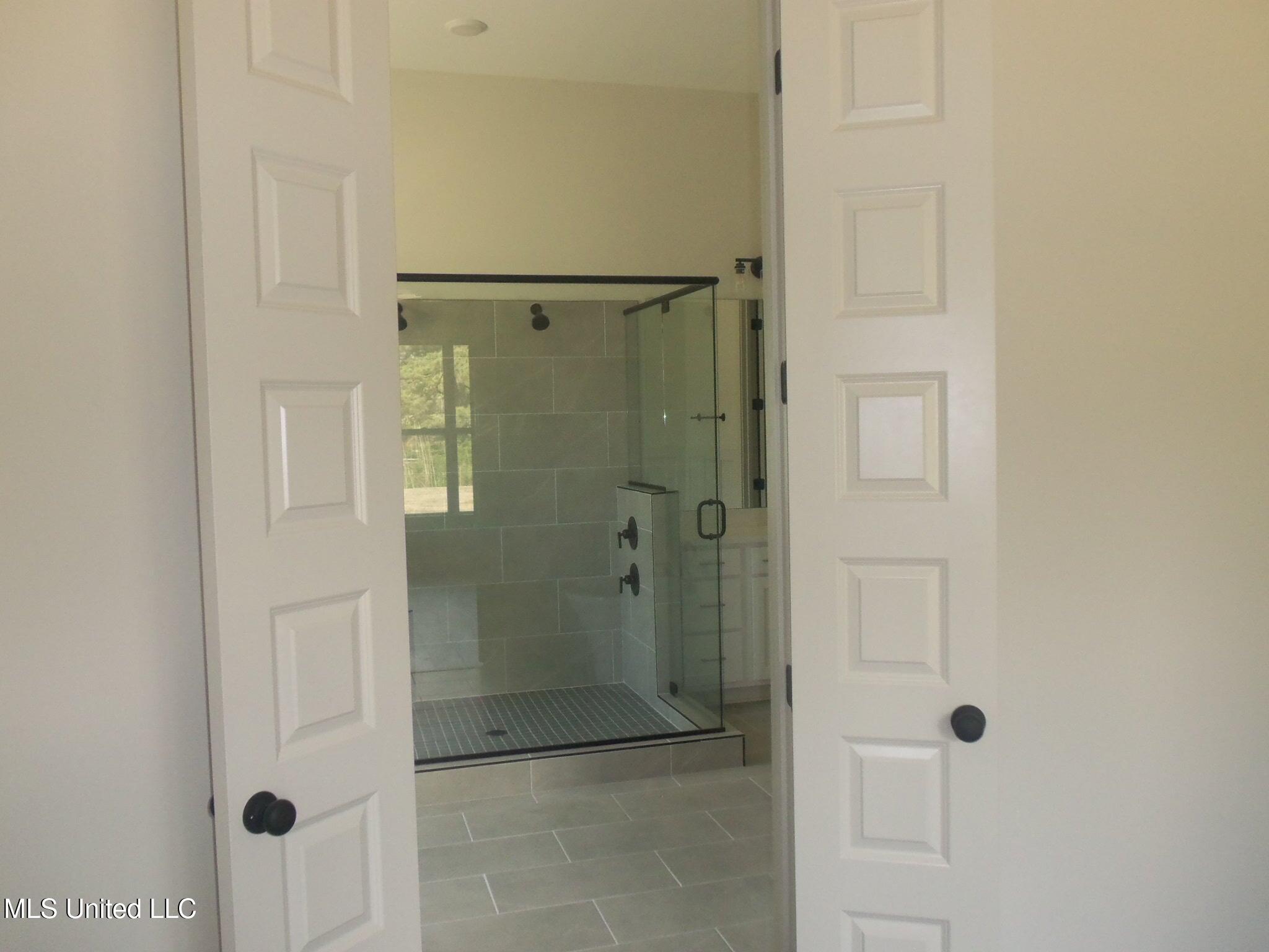 3368 Blooming Grove Road, Olive Branch, Mississippi image 19