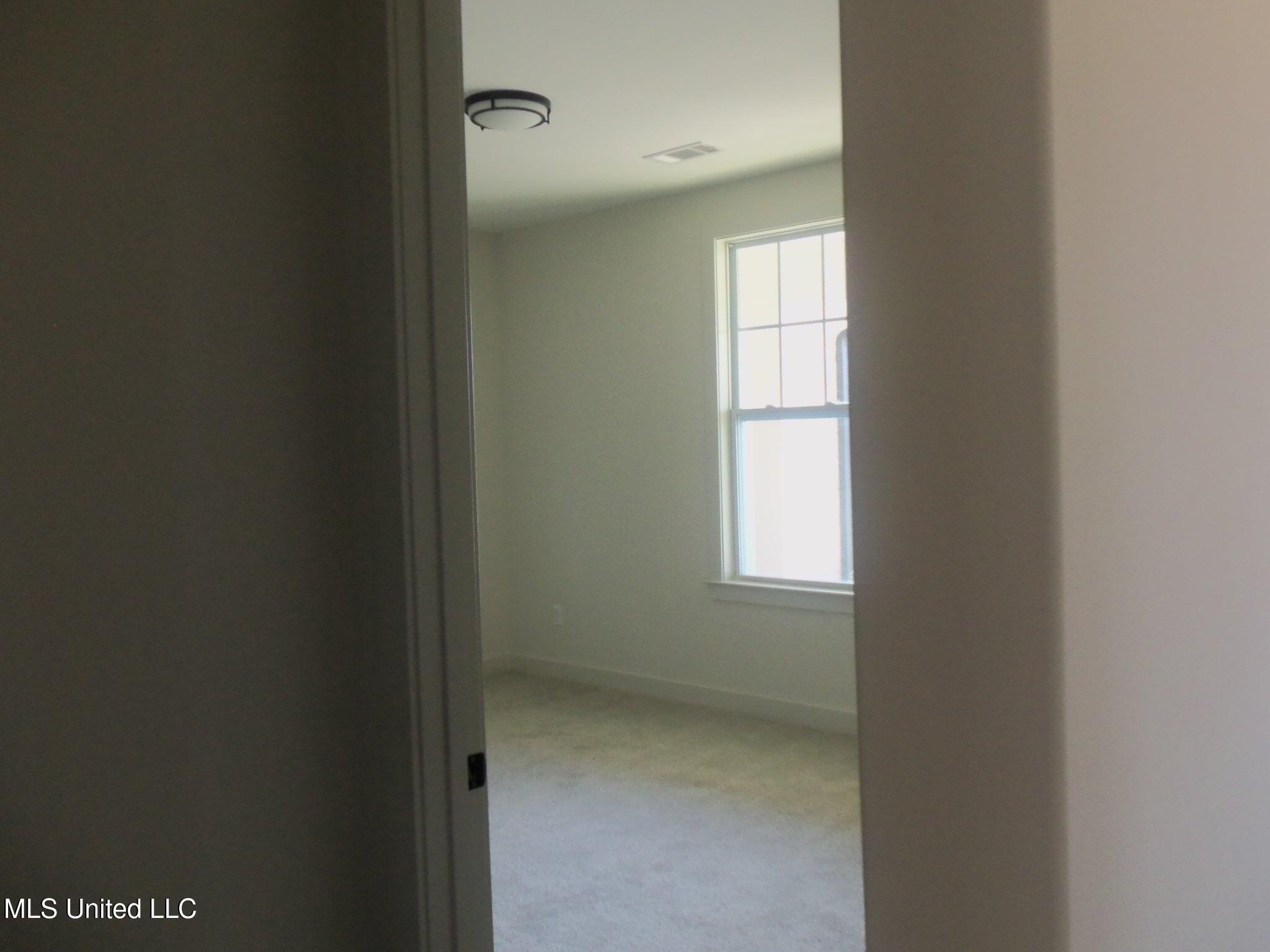 3368 Blooming Grove Road, Olive Branch, Mississippi image 7
