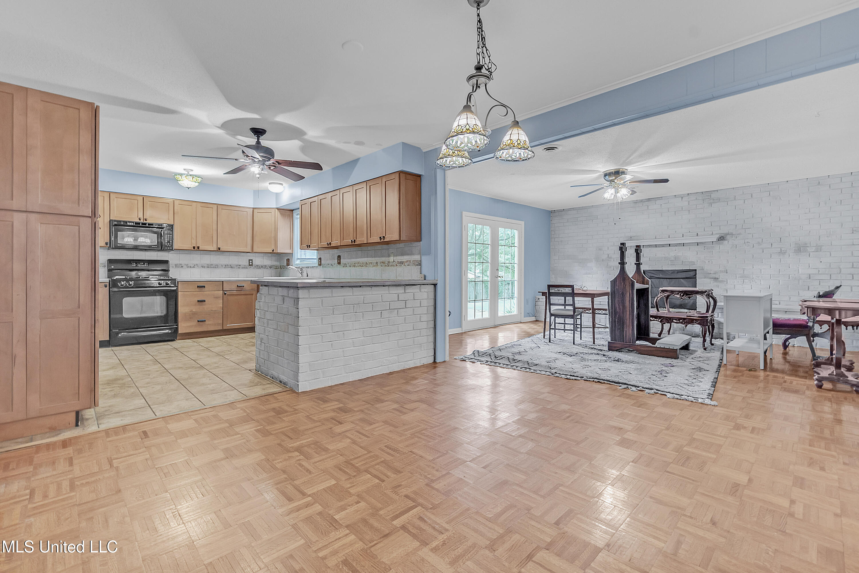 6830 Embassy Circle, Horn Lake, Mississippi image 10
