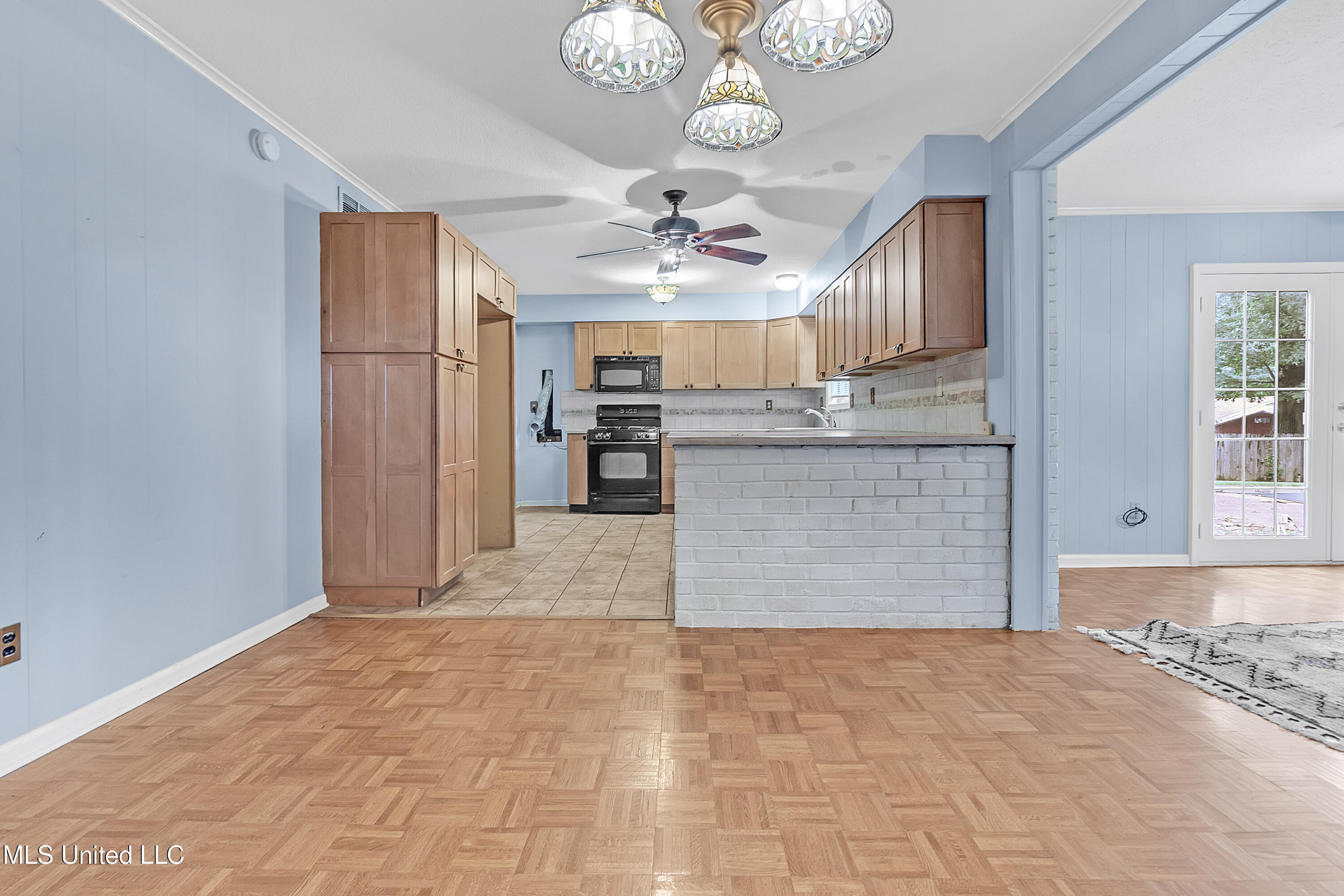 6830 Embassy Circle, Horn Lake, Mississippi image 8
