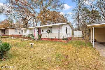 Homes For Sale - 2914 Oak Forest Drive<br/> Jackson, MS 39212