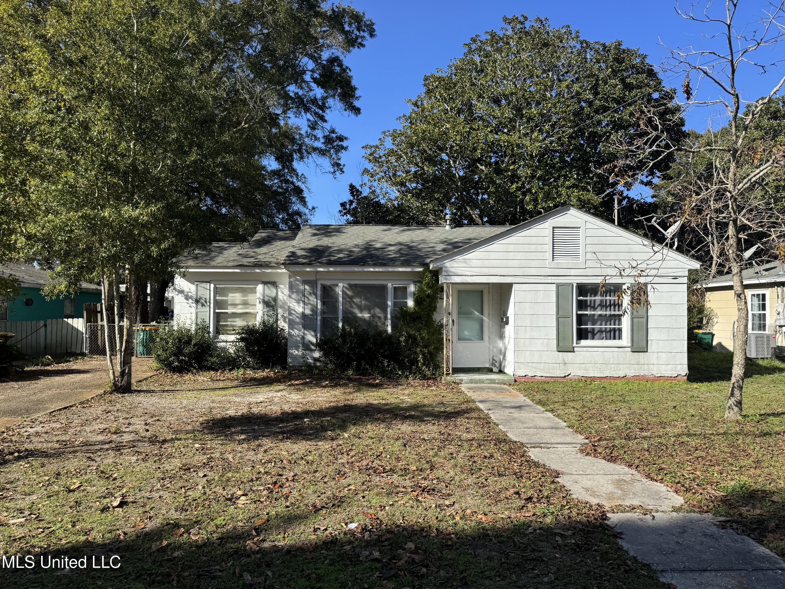 288 Dewey Circle, Biloxi, Mississippi image 1