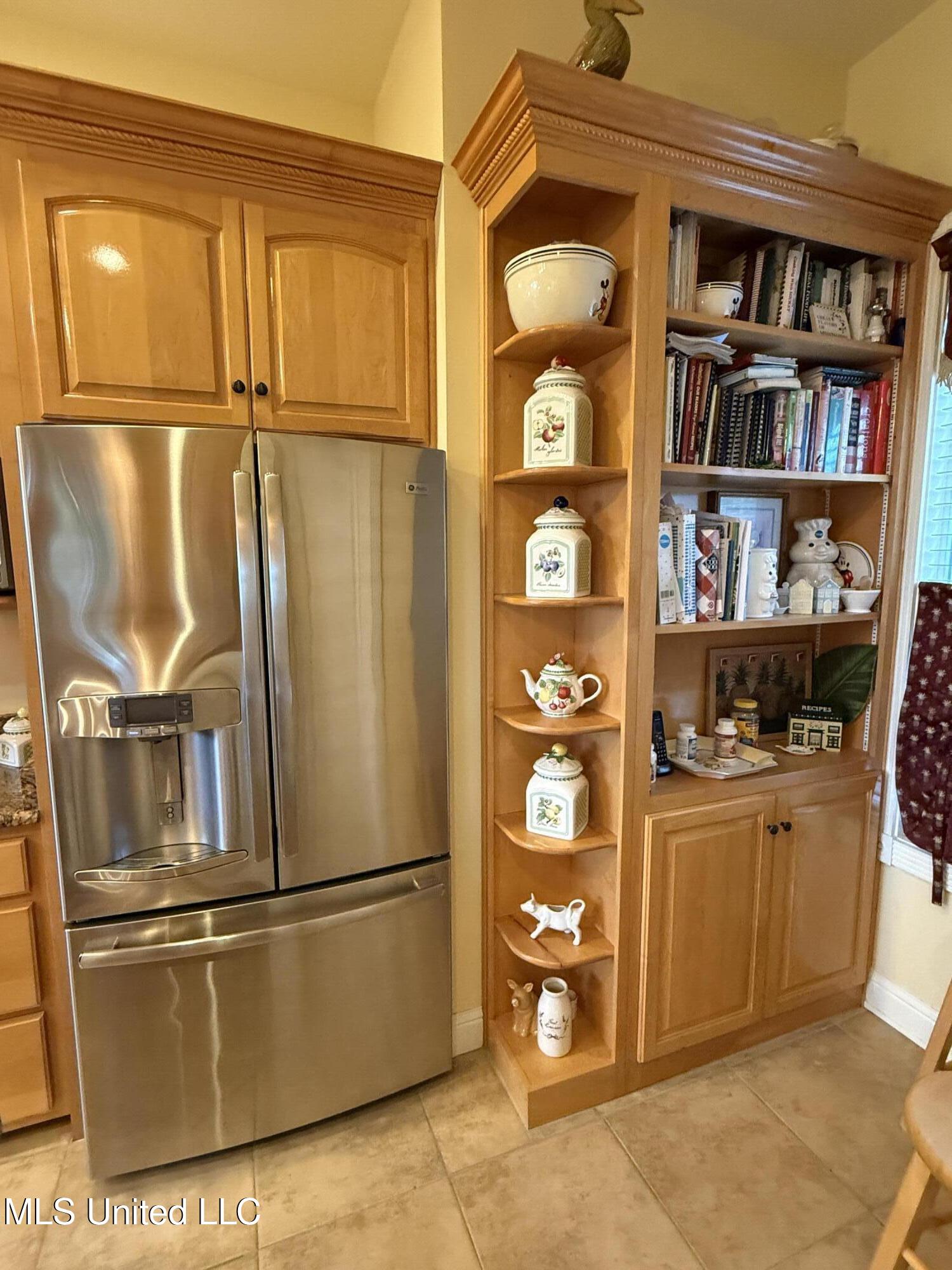 6301 Mary Mahoney Drive, Ocean Springs, Mississippi image 32