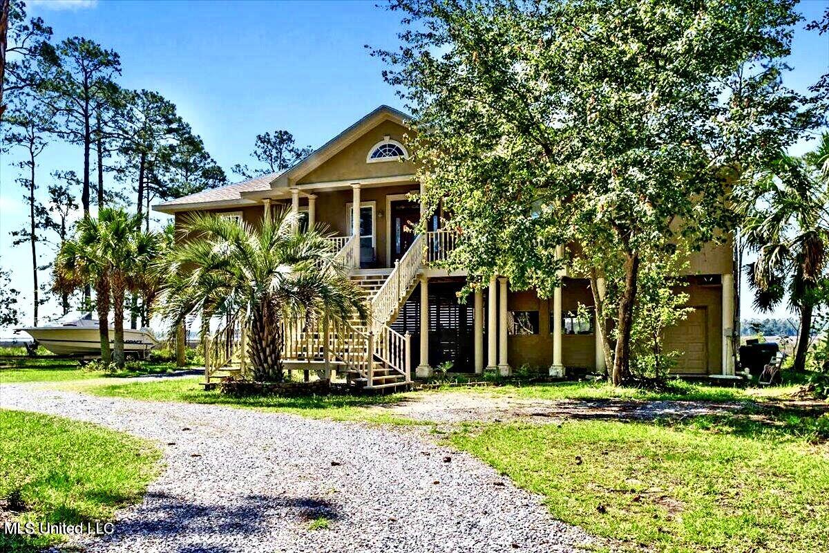 6301 Mary Mahoney Drive, Ocean Springs, Mississippi image 2