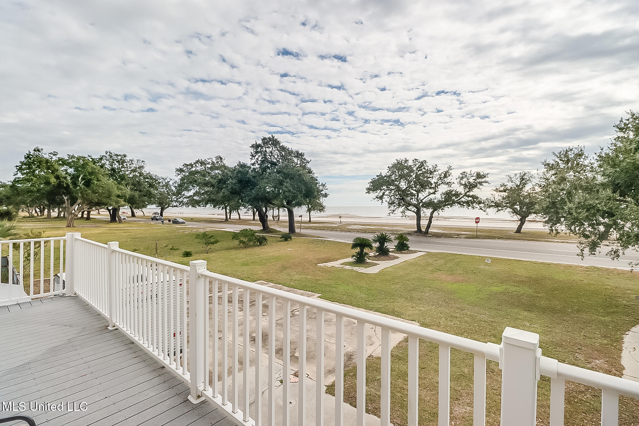 470 W Beach Boulevard, Long Beach, Mississippi image 3