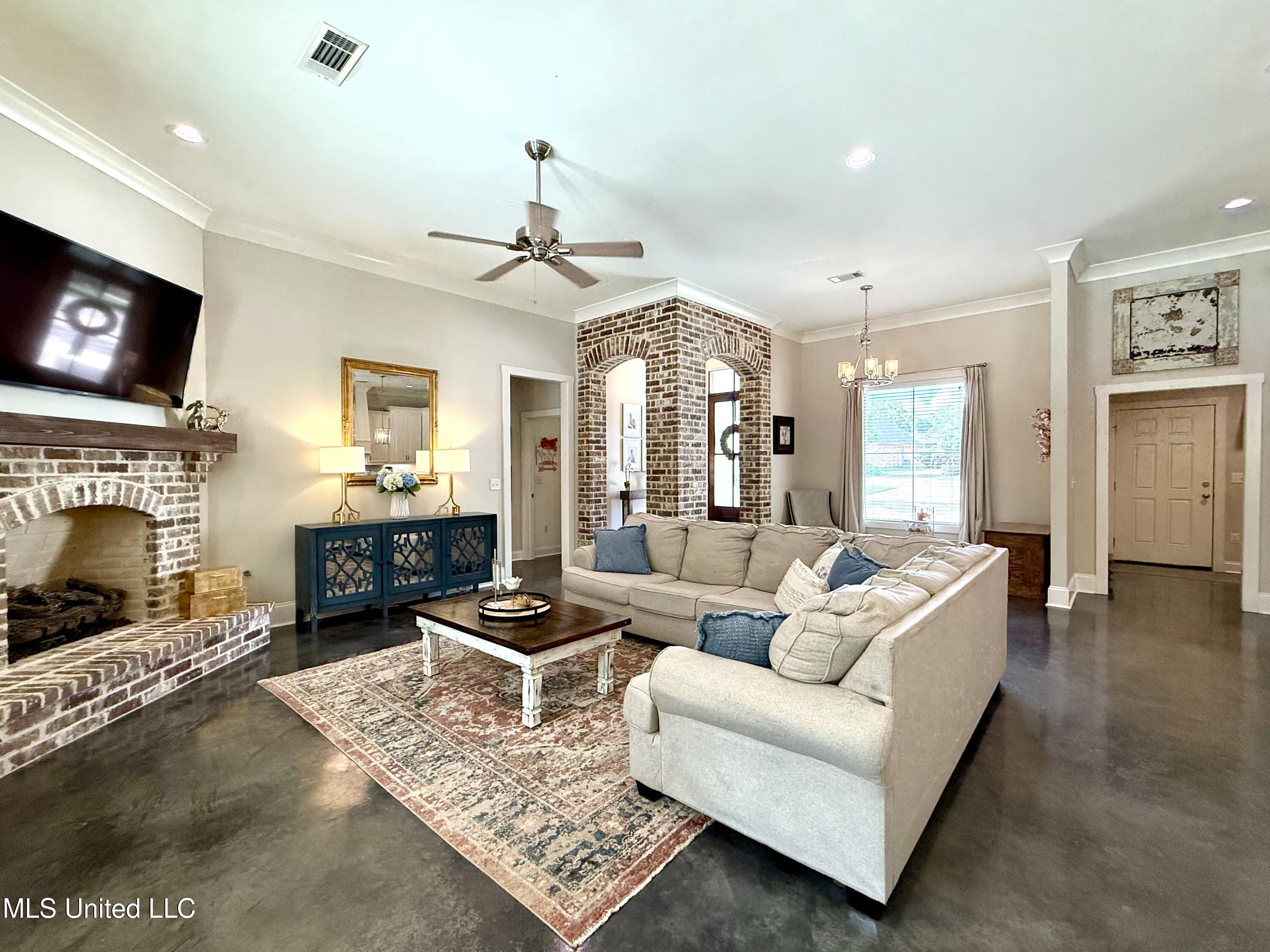 256 Penny Lane, Brandon, Mississippi image 11