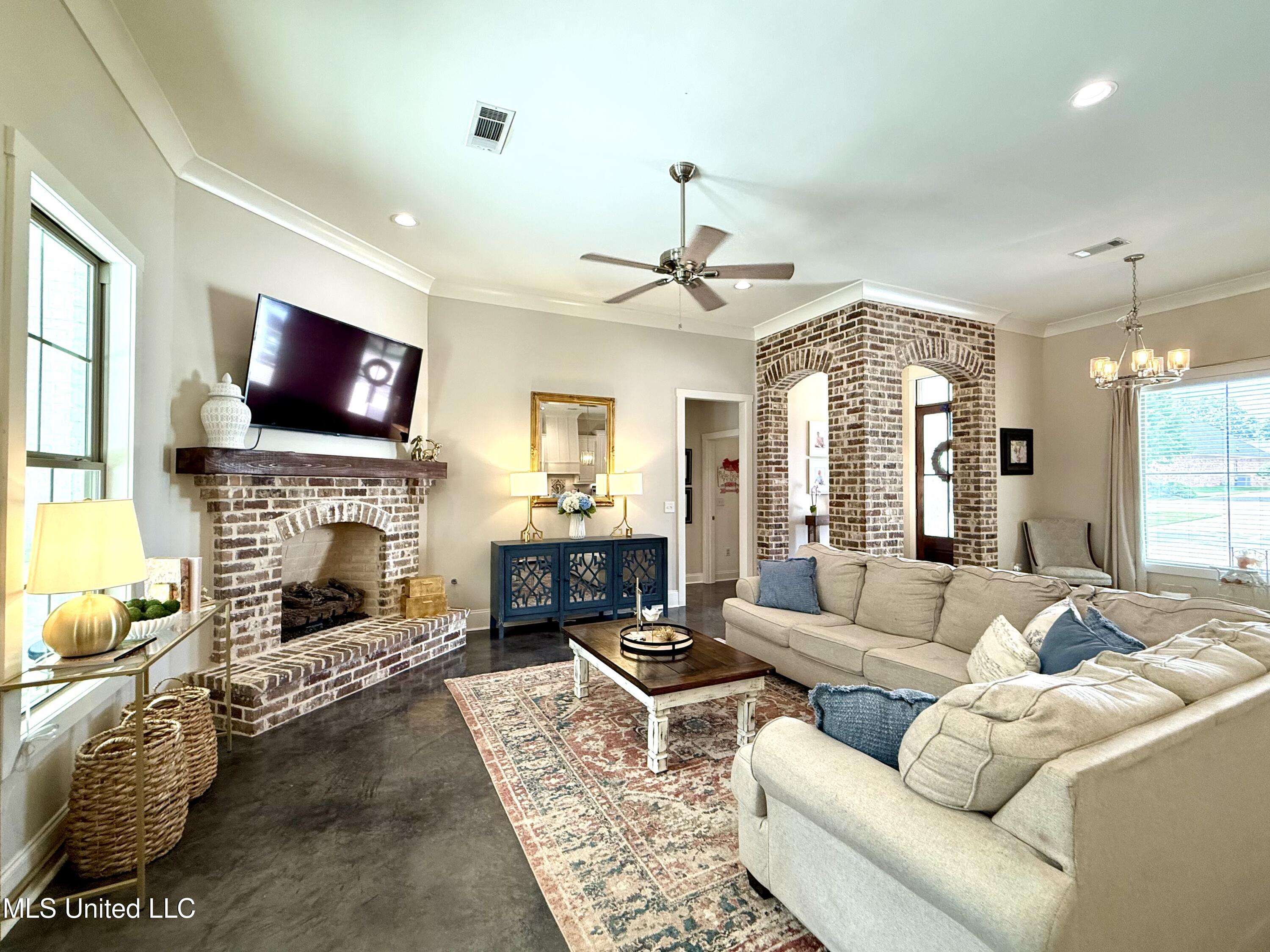 256 Penny Lane, Brandon, Mississippi image 10