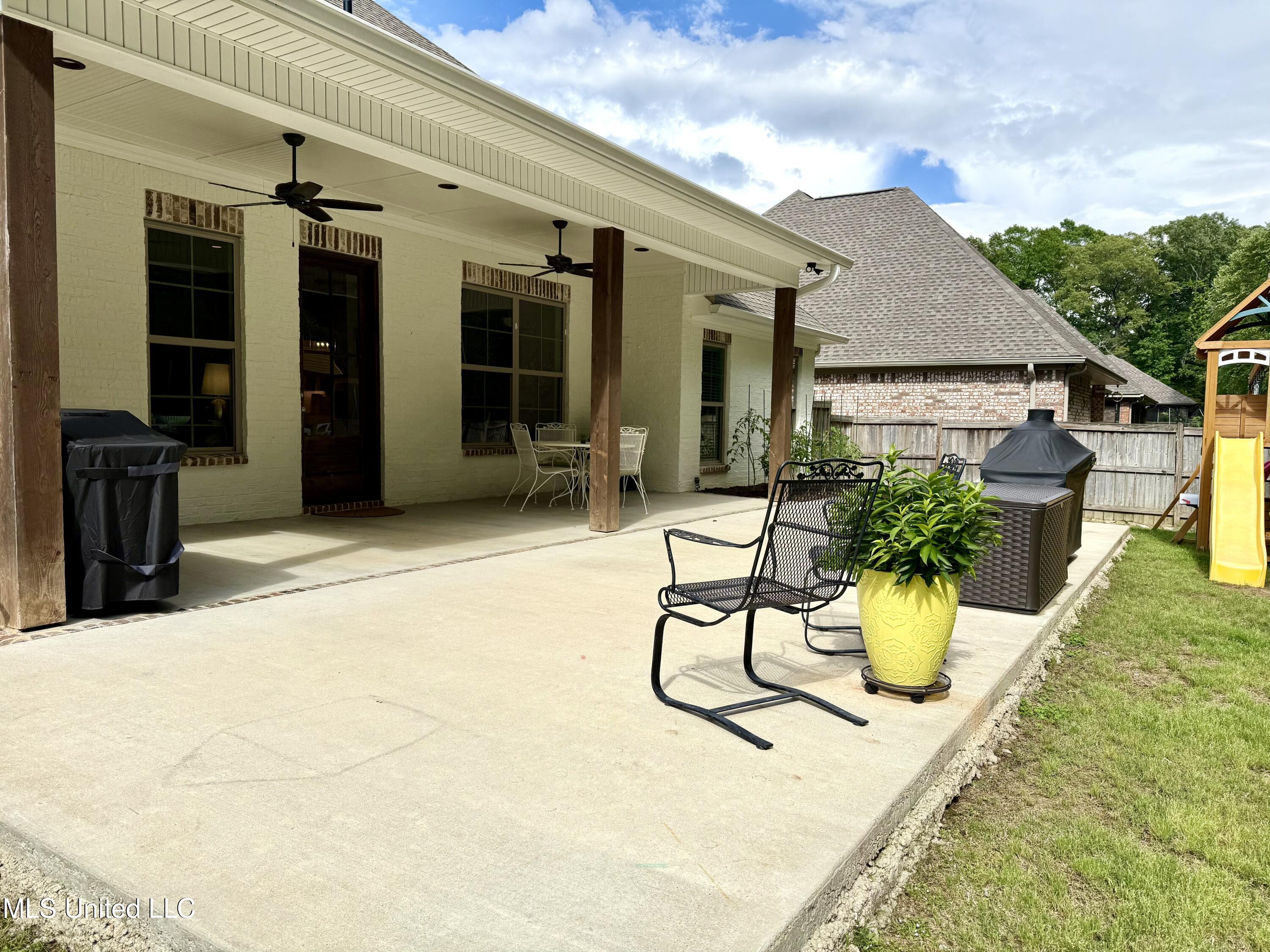 256 Penny Lane, Brandon, Mississippi image 39