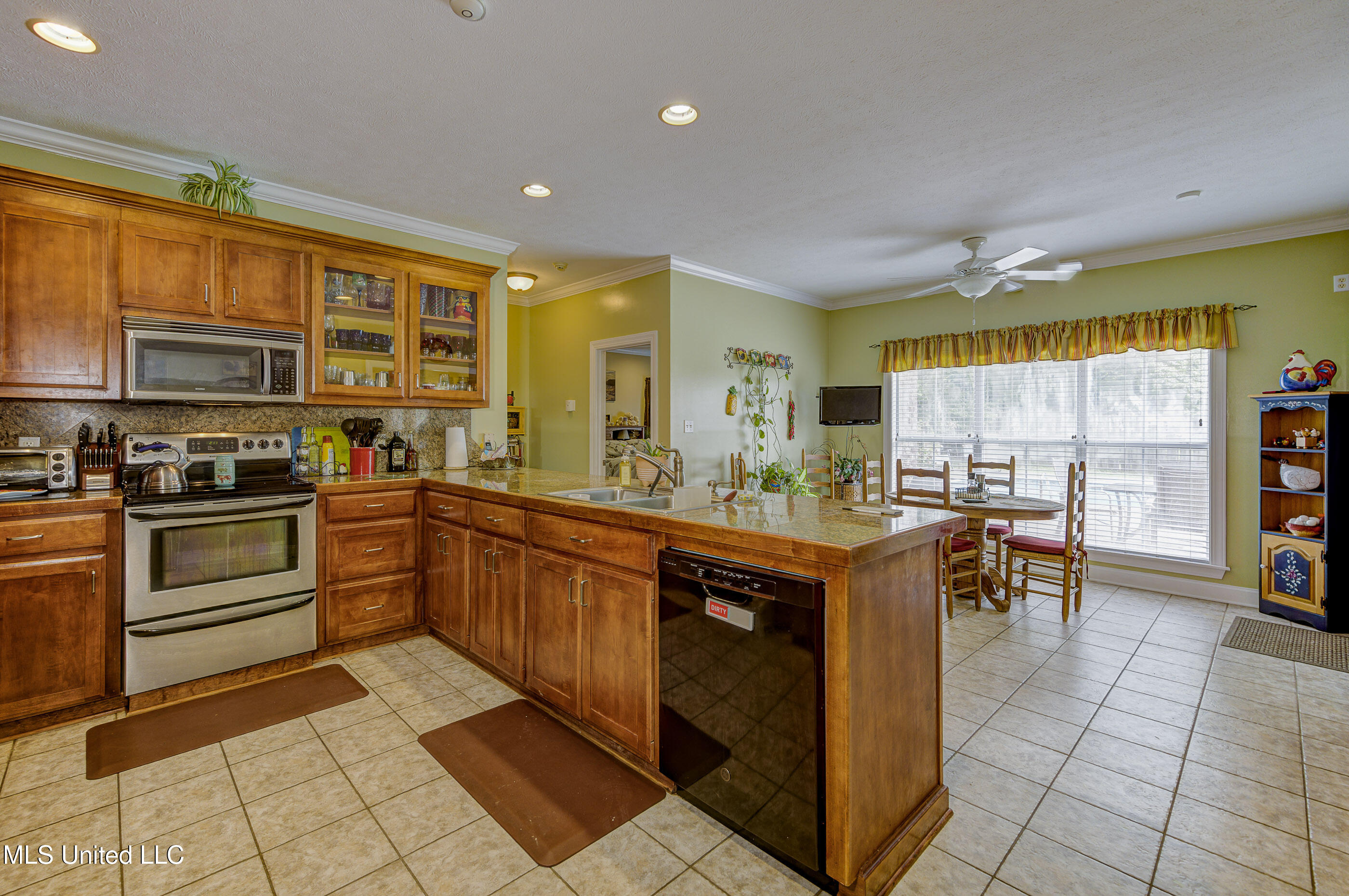 102 Grand Bear Circle, Vicksburg, Mississippi image 9