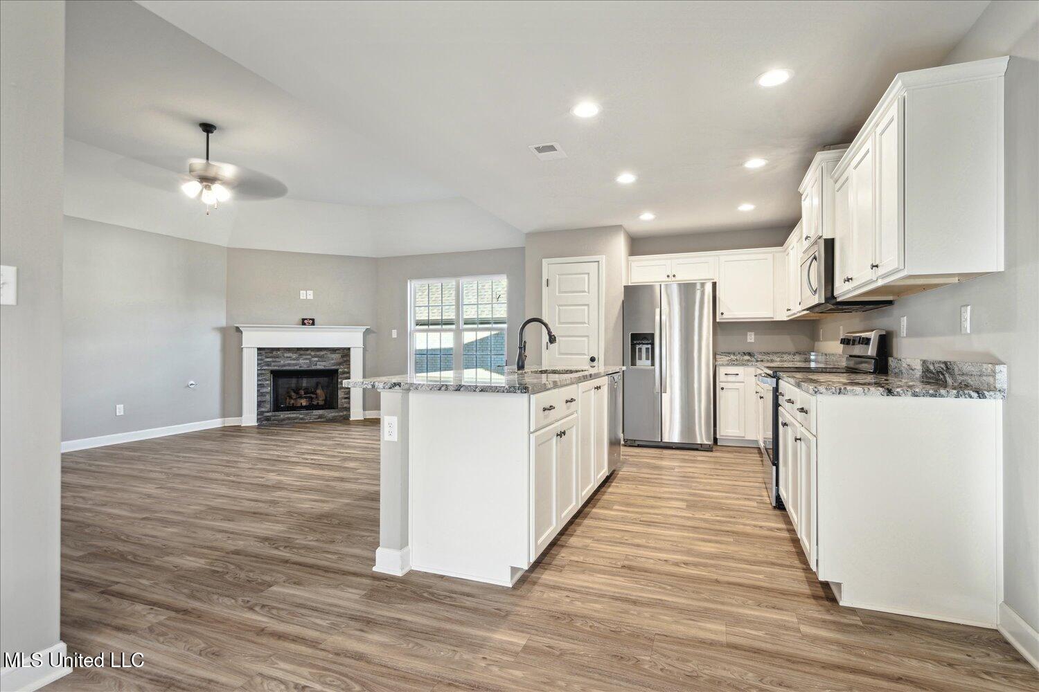 2616 Dela Drive, Southaven, Mississippi image 14