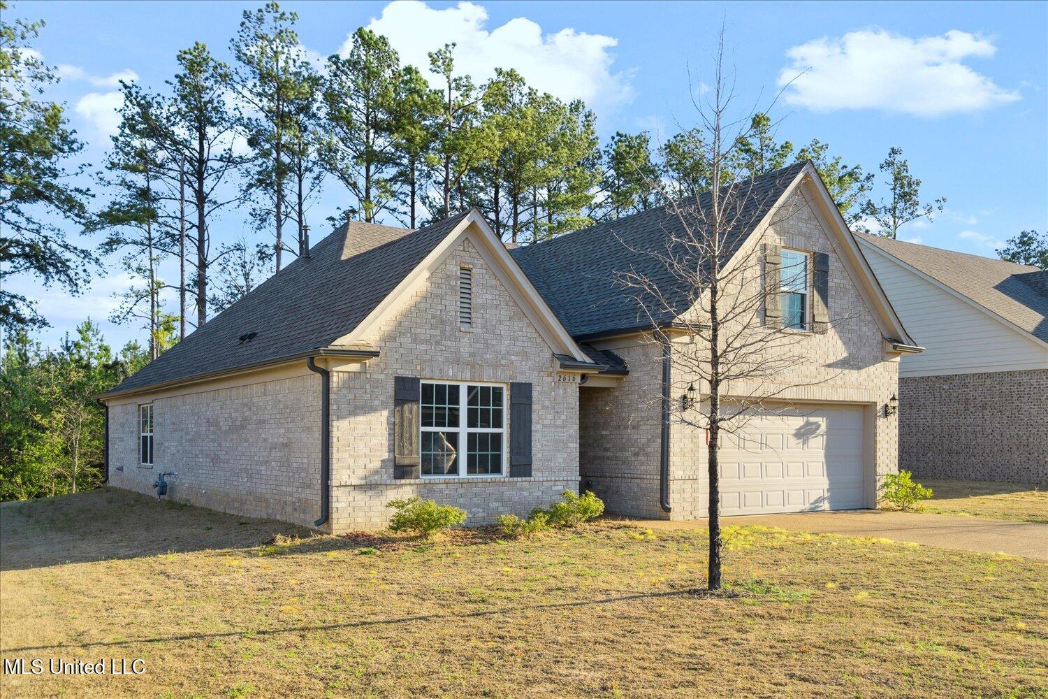 2616 Dela Drive, Southaven, Mississippi image 1