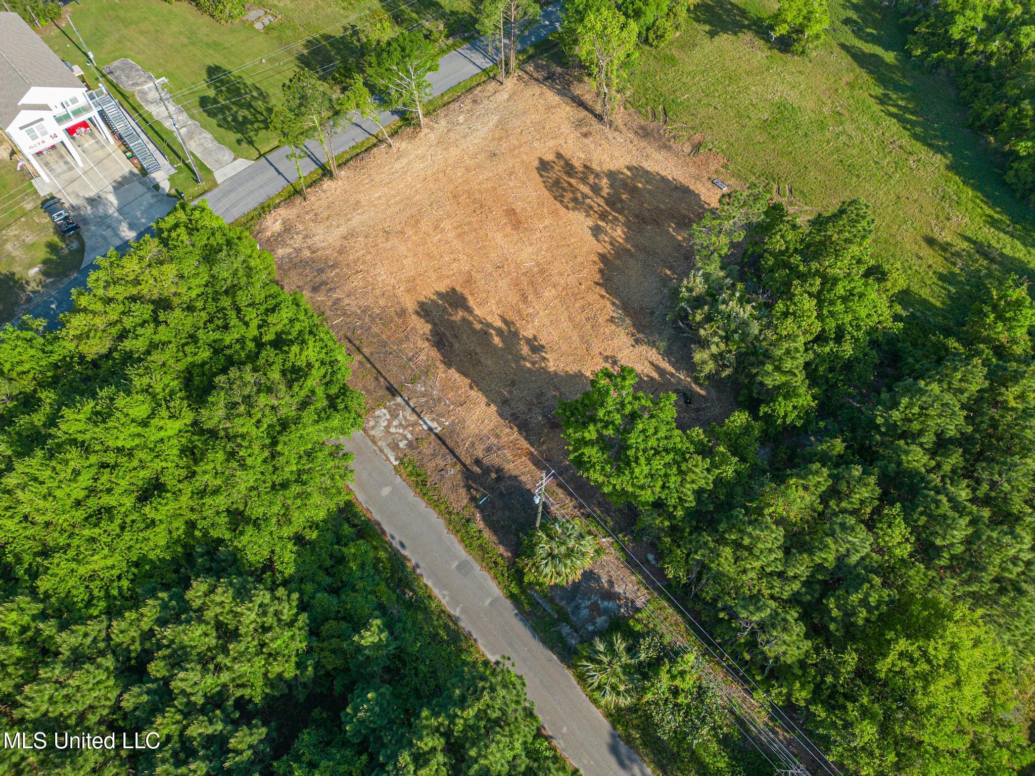 102 Mcclung Street, Pass Christian, Mississippi image 14