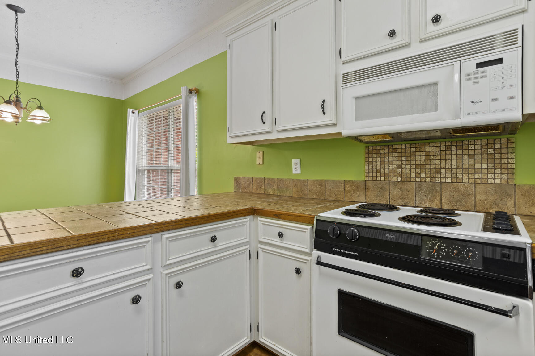 707 Spring Hill Drive, Madison, Mississippi image 12
