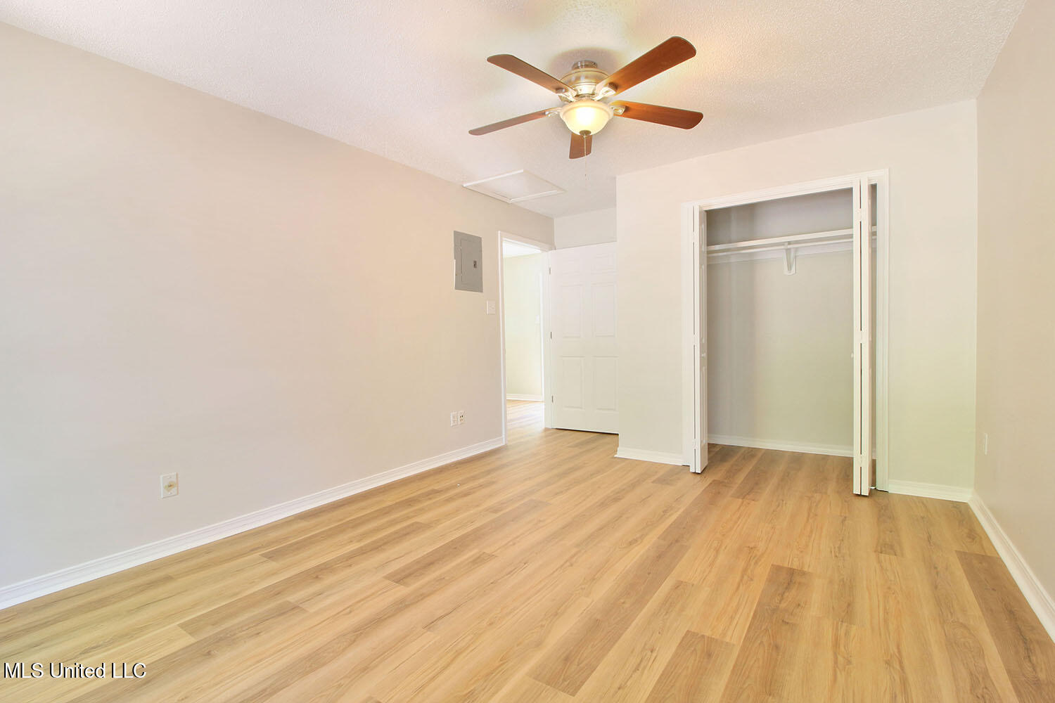 1225 Oak Street, Ocean Springs, Mississippi image 17