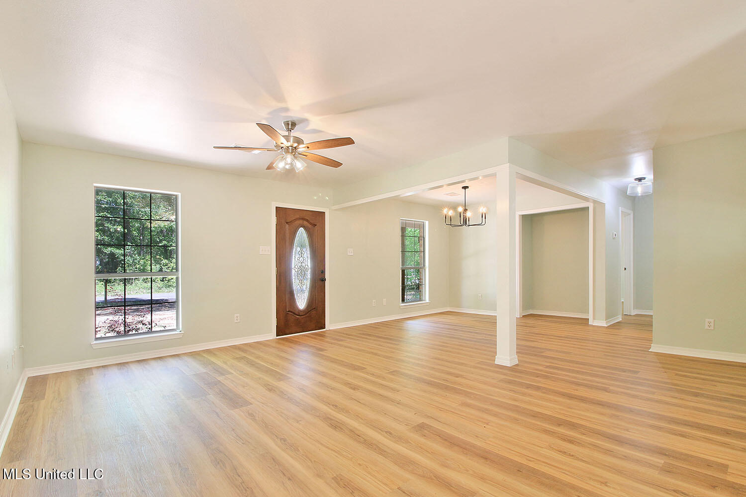 1225 Oak Street, Ocean Springs, Mississippi image 4